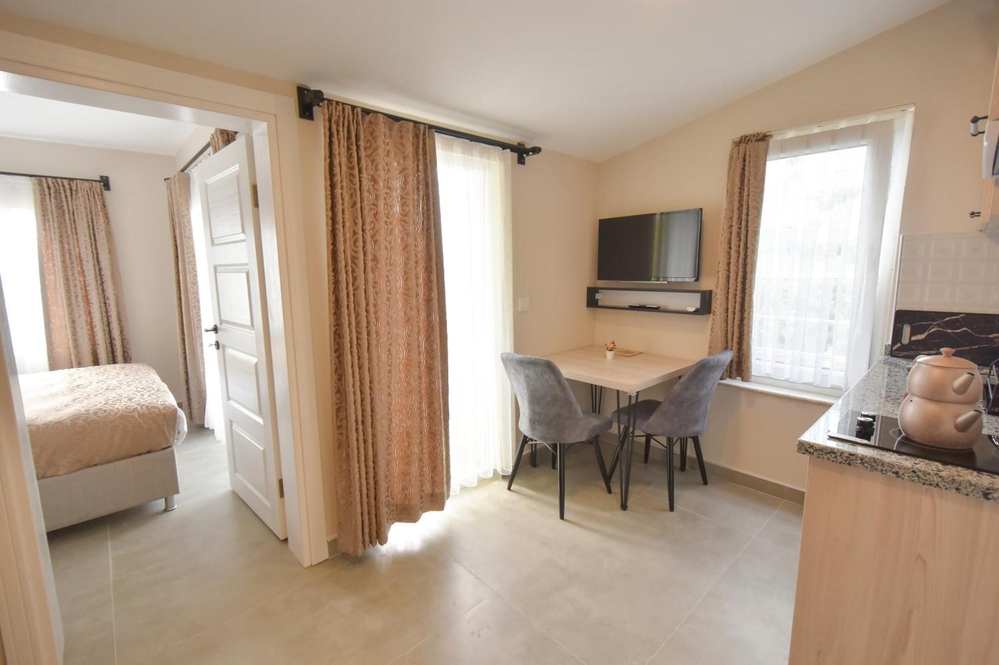 Beyaz Melek Apart Hotel Antalya Exterior photo